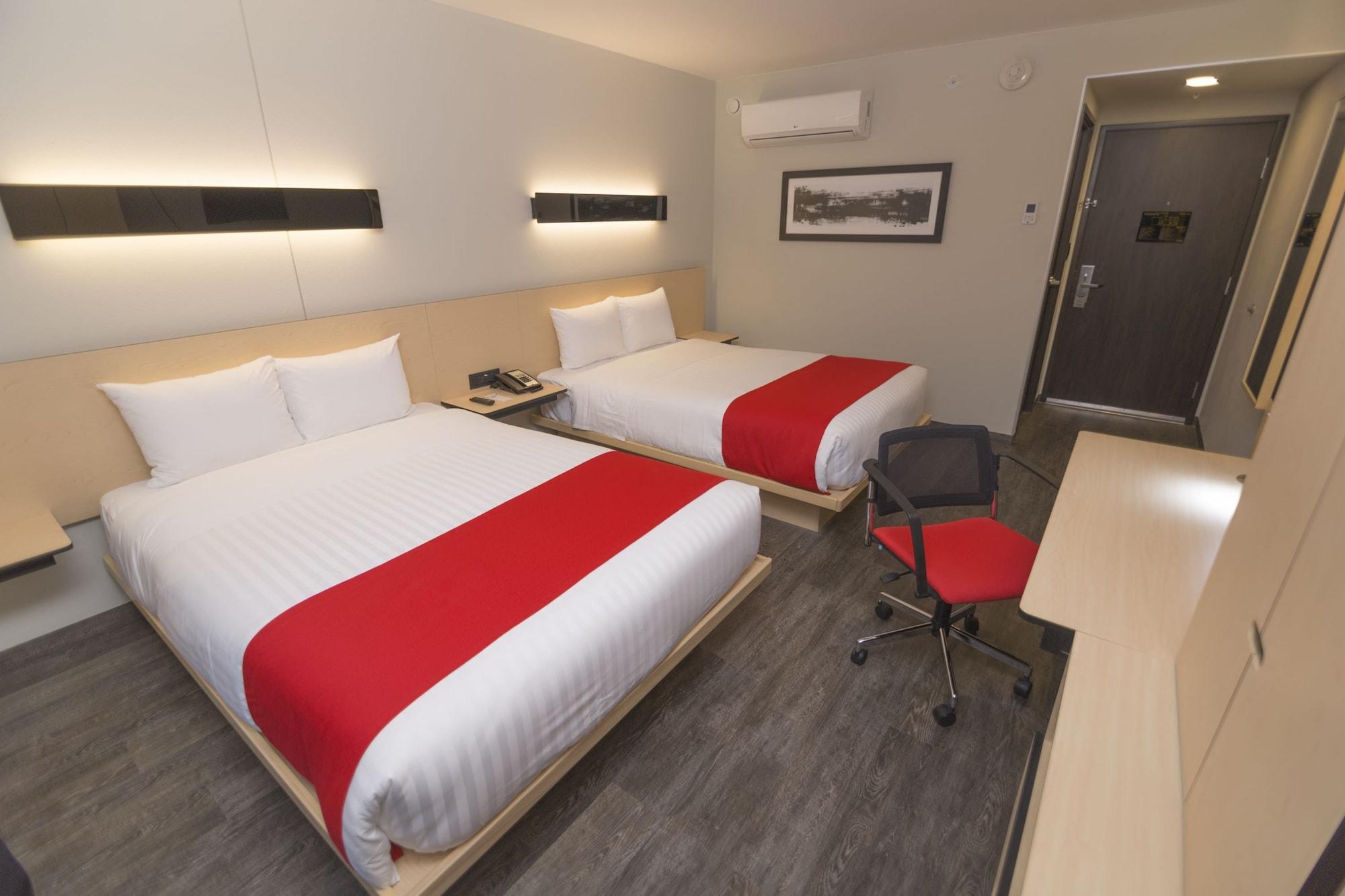City Express Plus By Marriott Medellin Colombia Buitenkant foto