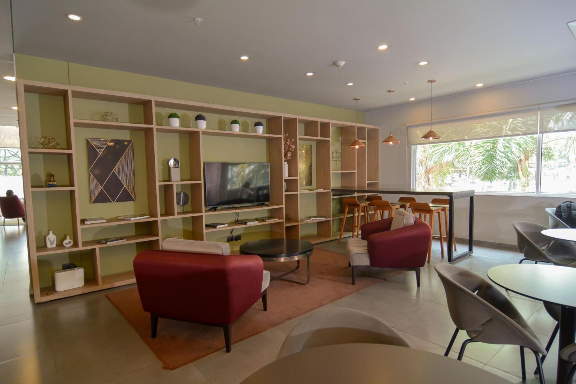 City Express Plus By Marriott Medellin Colombia Buitenkant foto